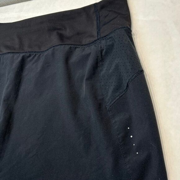 Athleta Run With It Skort 16" Sz Large Black Skirt Pocket Quick Dry Athleisure - Picture 2 of 9